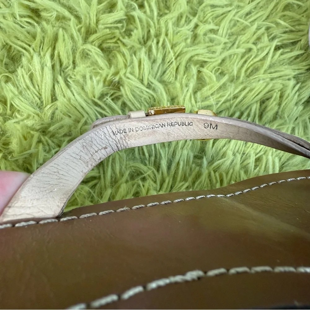 Tory Burch Cream Flip Flops Sandals (9)